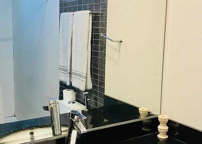 Beautiful And Spacious 2 Real Bedrooms 2 Bathrooms In Bgc Global Apartment *