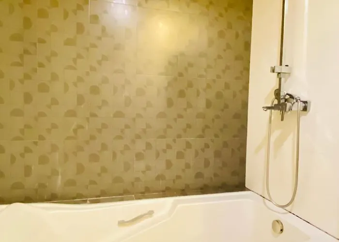 Apartment Beautiful And Spacious 2 Real Bedrooms 2 Bathrooms In Bgc Global