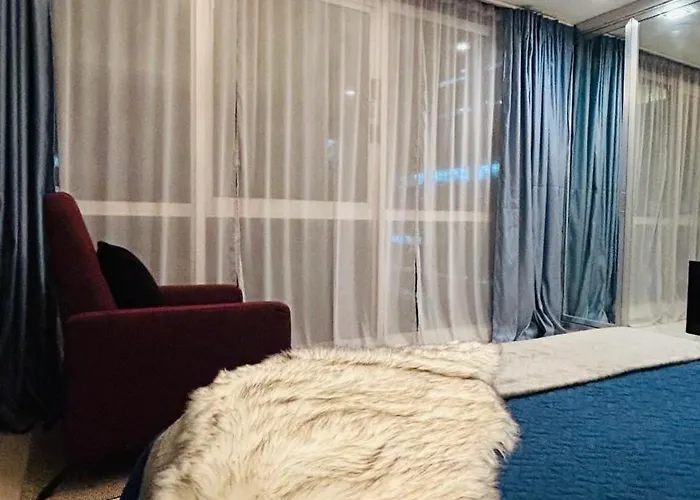 Beautiful And Spacious 2 Real Bedrooms 2 Bathrooms In Bgc Global