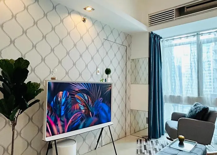 Beautiful And Spacious 2 Real Bedrooms 2 Bathrooms In Bgc Global *