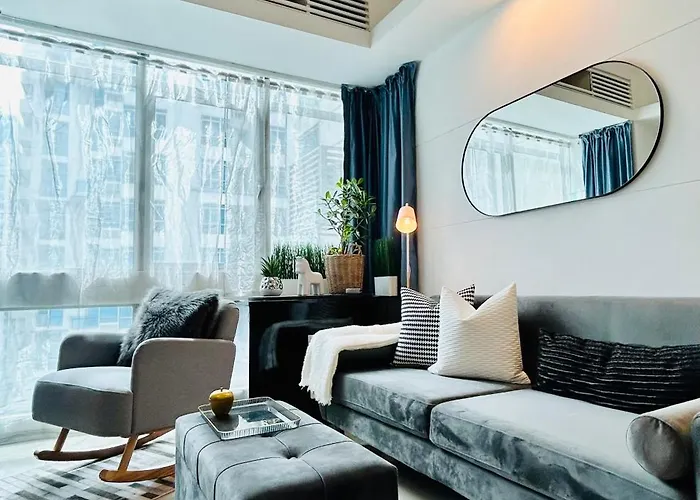Apartment Beautiful And Spacious 2 Real Bedrooms 2 Bathrooms In Bgc Global Manila